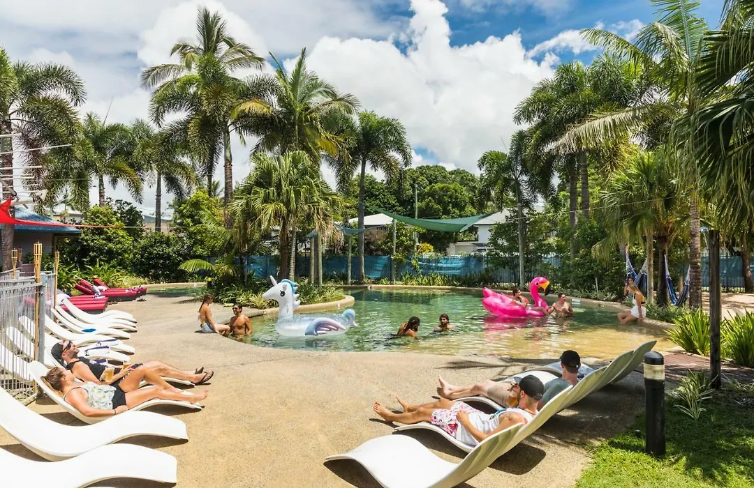 Summer House Cairns-1