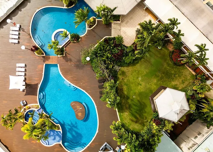 Pullman Cairns International