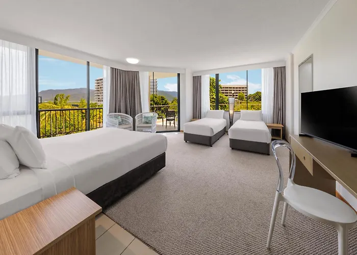 4 star hotel: Pacific Hotel Cairns