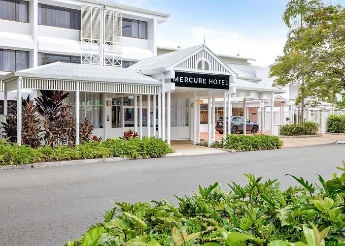 Airport Hotel: Mercure Cairns