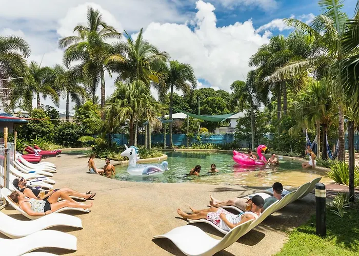 Summer House Cairns